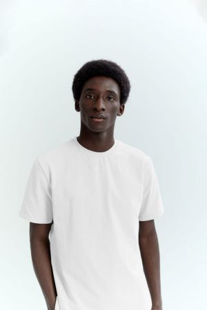 NOS ! WHITE